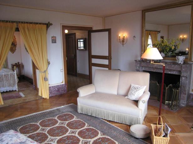 Chateau De Flee Semur-en-Auxois Room photo